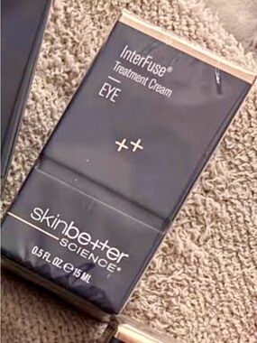 Skinbetter Science InterFuse Eye Treatment Cream - New in box